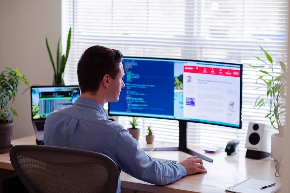 Competitor Pricing Insights for Enterprise-Level Negotiations