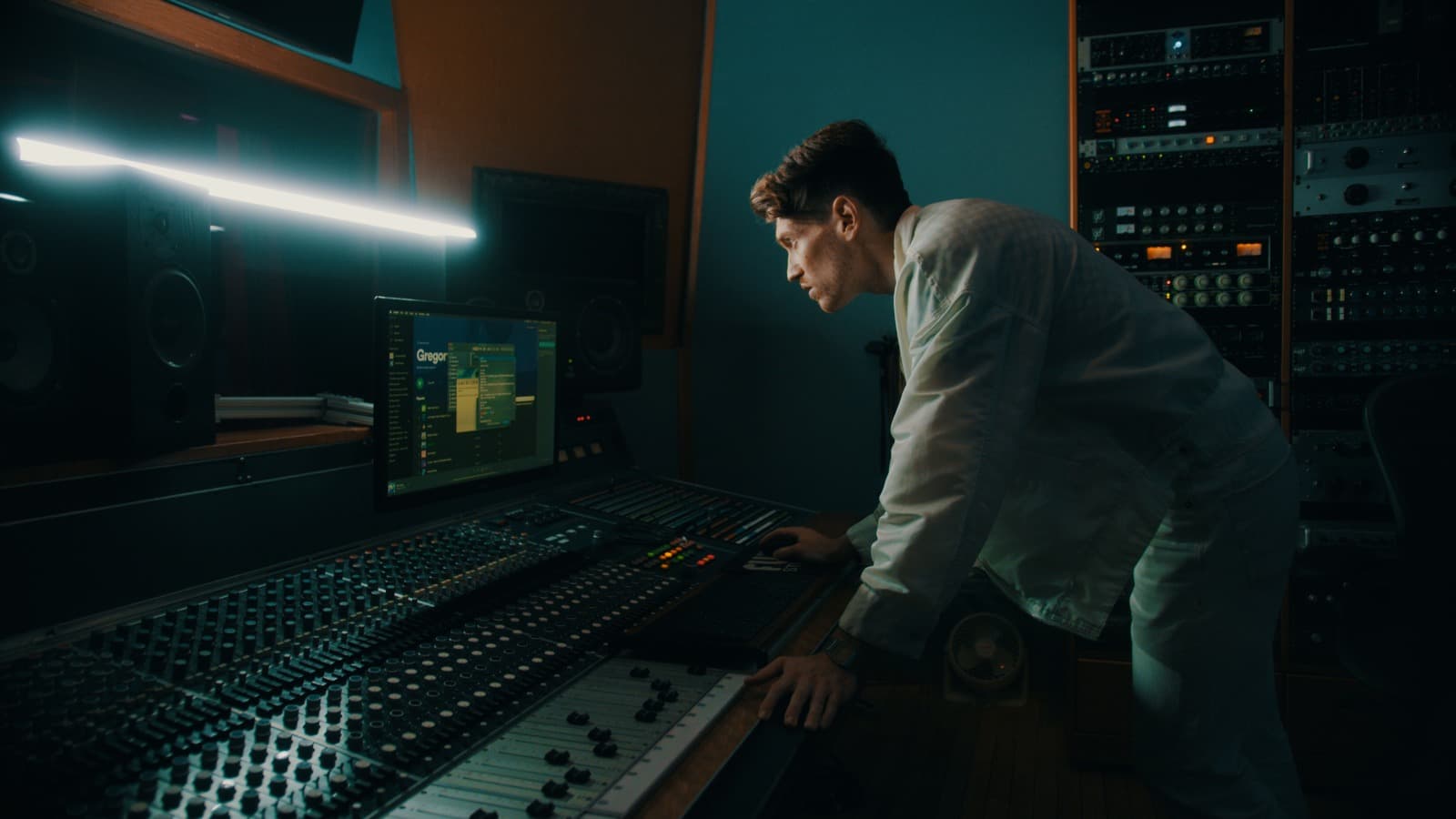 Online audio mastering That Makes Your Music Stand Out