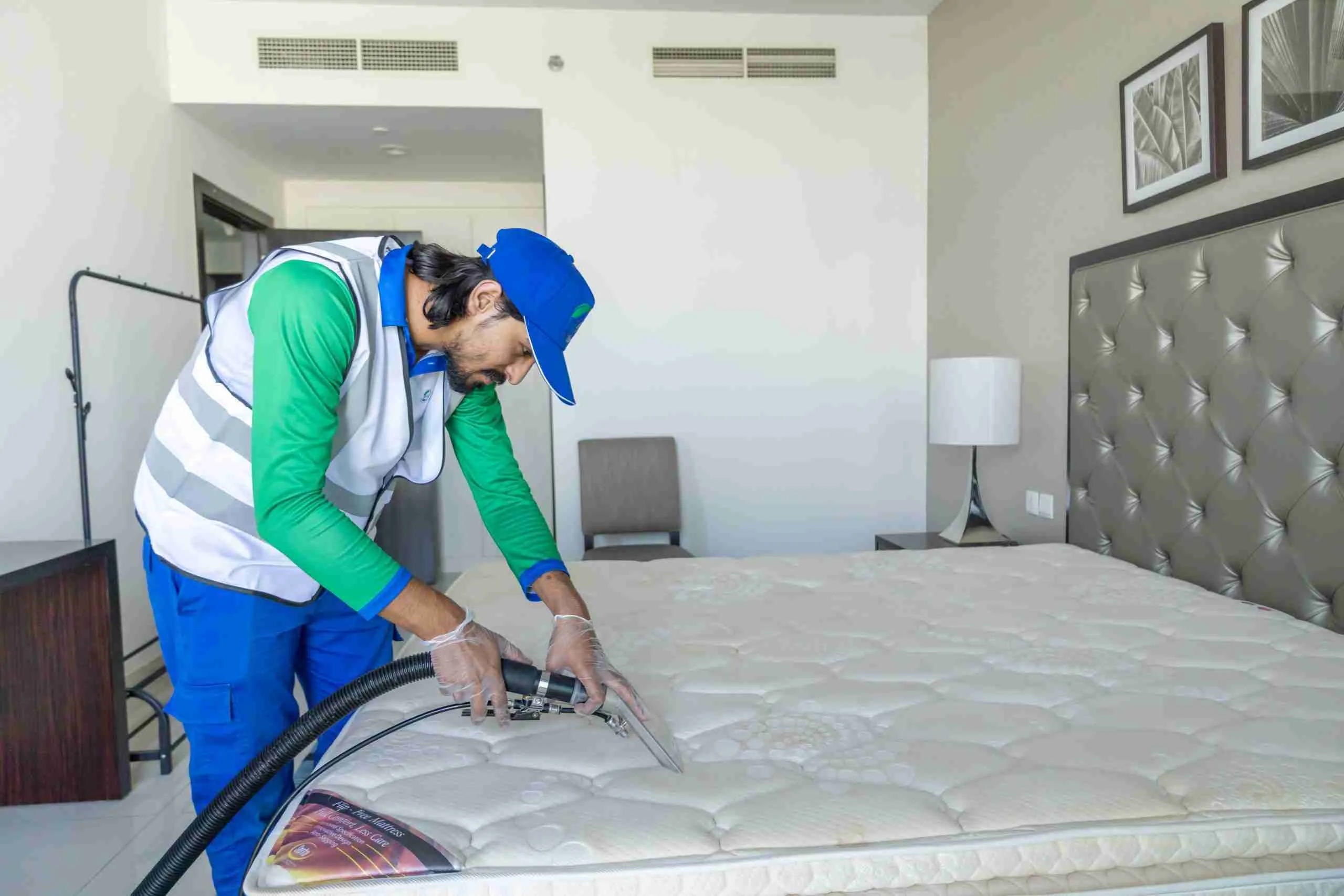 Mattress Cleaning Dubai – Steam & Vacuum Mattress Experts