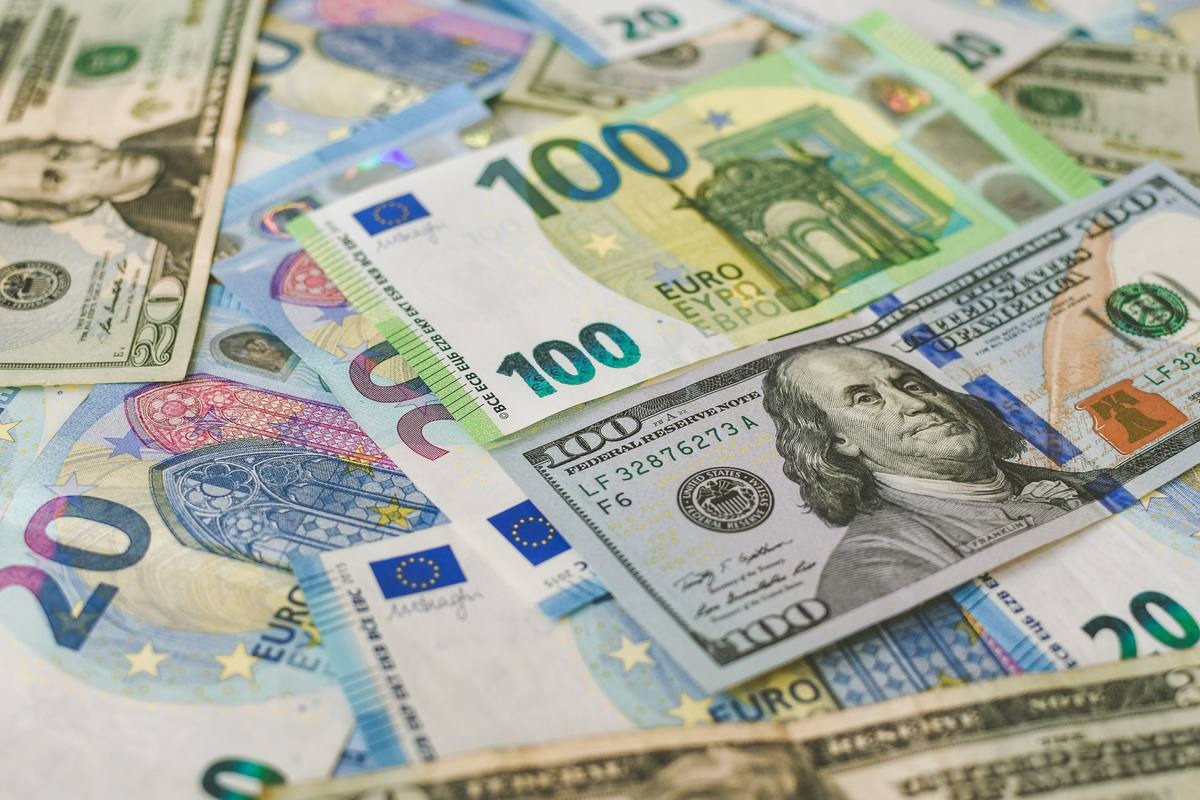 Buy usd Easily with Real-Time Pricing | Danesh Exchange
